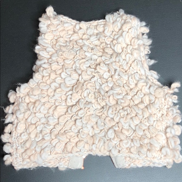 H&M UNICEF collection vest Sz 1 1/2-2Y - Picture 3 of 3